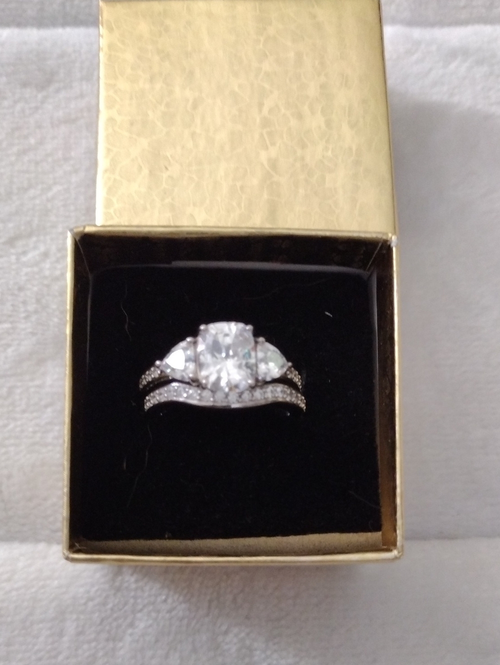 Sparkling White Cubic Zirconia Bridal Ring Set